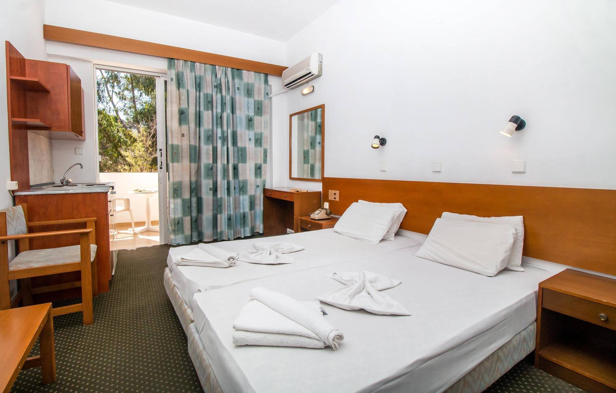 Achousa Hotel Faliraki Eksteriør billede