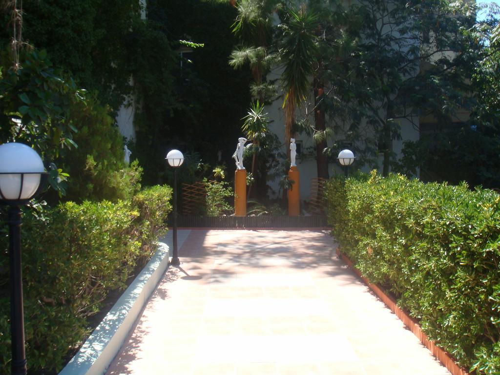 Achousa Hotel Faliraki Eksteriør billede
